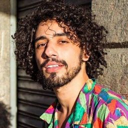 Felipe Haiut 飾演 Rodrigo