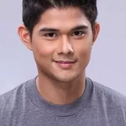 卡爾·格爾瓦拉 飾演 