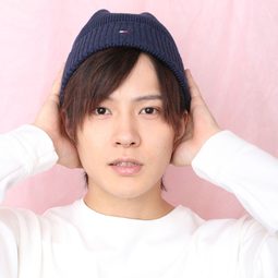 財木琢磨 飾演 Hashiratani Chisato