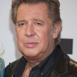 揚·費德 飾演 Pilgrim