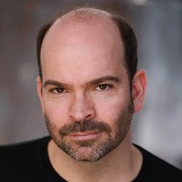 Matt Burke - 侏羅紀世界演員 飾演Jim Drucker