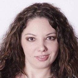 Kiki Daire - 冷血真相演員 飾演Self – Childhood Friend of Damien & Jason (as Jennifer Bearden)