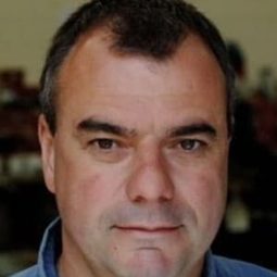 Chris Corbould 飾演 Self - Special Effects Supervisor