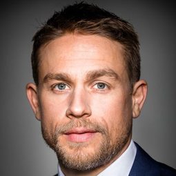 查理亨南 - 叢林之地演員 飾演Stanley Kaminski