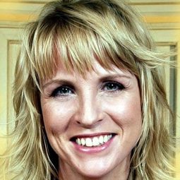 Kristin Skogheim - 大多數人生活在中國演員 飾演Marion (segment 