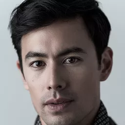 吳宇衛 飾演 Howard