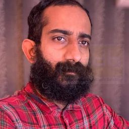 Prasant Murali 飾演 Kevin