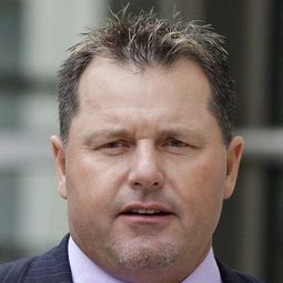 Roger Clemens 飾演 Self