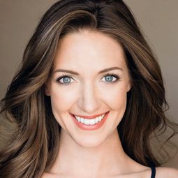 潔西·多汀 飾演 Marla Maguire