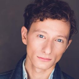 Steven Maier - 瘋 • 魔演員 飾演Male Patient