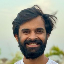 Yash Soni 飾演 Chintan