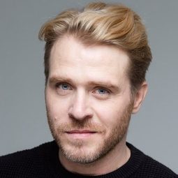 亨瑞克・諾蘭 飾演 Lasse Karlsson