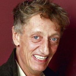 Enrique San Francisco 飾演 Enrique