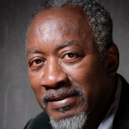 Joseph Mydell - 一個人的朝聖演員 飾演Rex