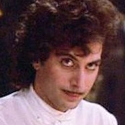 Bobby Z - 紫雨演員 飾演Bobby