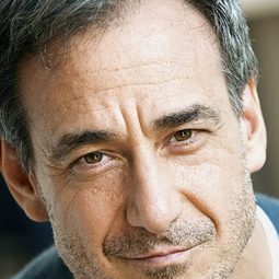 David Pevsner - 保持關注：大理石黃蜂的故事演員 飾演Kyle