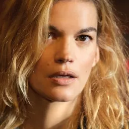 Marie-Sophie Ferdane 飾演 