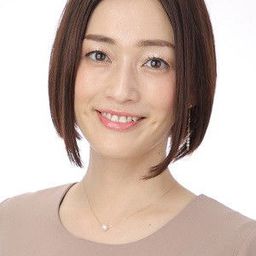 儘下笑美 飾演 Aki Takashina