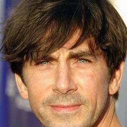 賴瑞·霍登 飾演 Jimmy