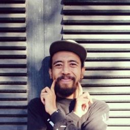 Kukuh Prasetya 飾演 Regent's Staff