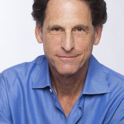 Bill Applebaum 飾演 Howard