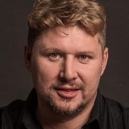 Andrzej Nejman - 死無對政演員 飾演Wieczorek