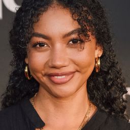 Asia Jackson 飾演 Abigail