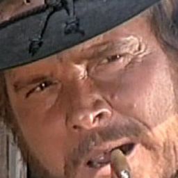 Dino Strano 飾演 James