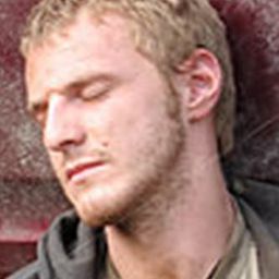 Vasile Albineț - April X演員 飾演Fighter 1