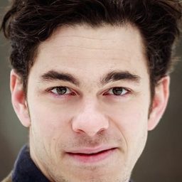 Marek Adamczyk 飾演 Václav Fiala