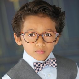 卡洛斯·索洛薩諾 - 古德里奇演員 飾演Alexander