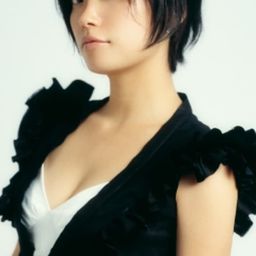 Mieko Kawakami 飾演 Daekesang