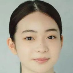 白鳥玉季 飾演 Saho Harada