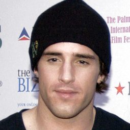 Wil Horneff 飾演 Jody Baxter