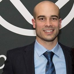 Steven Della Salla - Abnormal Attraction編劇