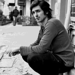 Deniz Abdula - Lemonade演員 飾演Çığırtkan