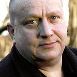 烏鐸·考許維德 飾演 Bodo