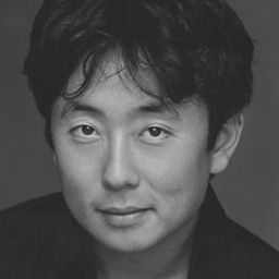 Robert Dahey 飾演 Assaulter