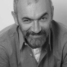 米羅·蘭多尼 飾演 Quarto