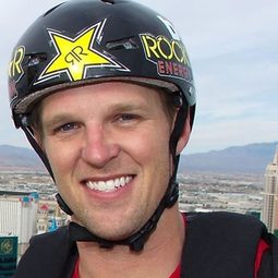 艾瑞克·羅納 飾演 Self