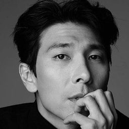 Lee Sang-won 飾演 Detective Lee