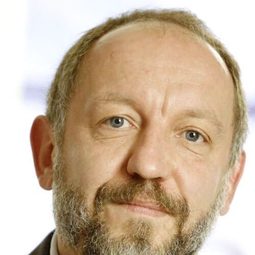 Frédéric Hulné - Madame Solario演員 飾演Le domestique de Kovanski