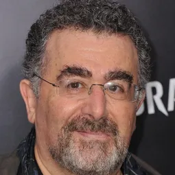 索爾·魯賓奈克 - 柏麗娜演員 飾演Saul