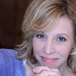 瑪蒂·寇曼 飾演 Leezette