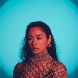 浦崎 亜希子 飾演 Reiko