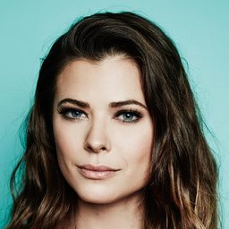 Peyton List 飾演 Mel