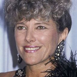 Karen Arthur - Lady Beware導演