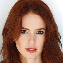 Valeska Miller - 房屋出租演員 飾演Sarah