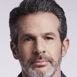 西蒙金堡 - 特務愛很大編劇