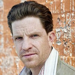 狄倫·庫斯曼 - 春風化雨演員 飾演Richard Cameron